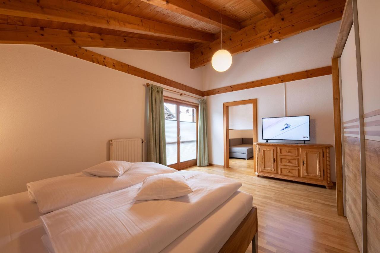 Alpen Chalet Γκάρμις-Παρτενκίρχεν Εξωτερικό φωτογραφία