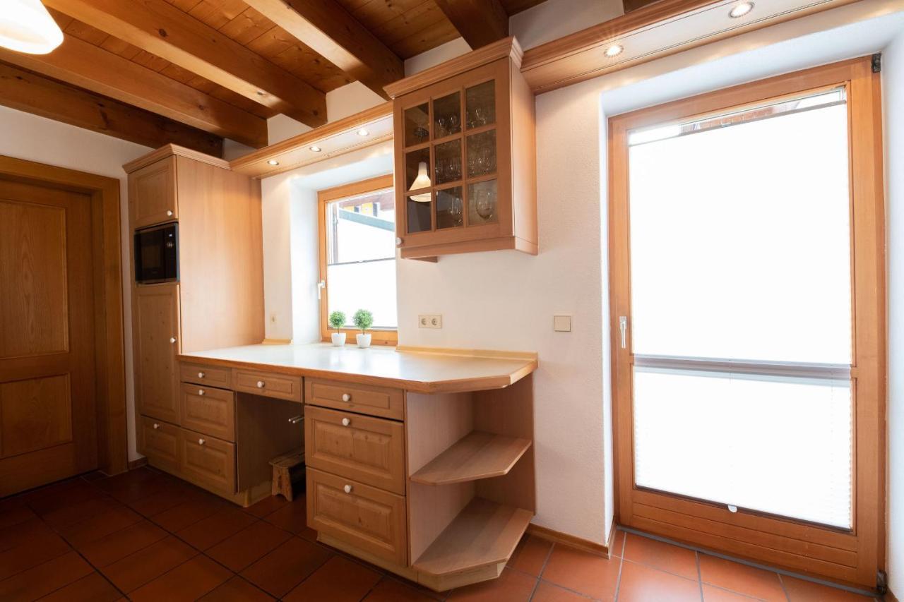 Alpen Chalet Γκάρμις-Παρτενκίρχεν Εξωτερικό φωτογραφία