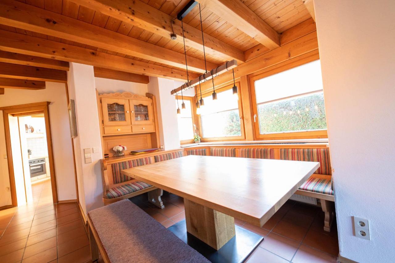 Alpen Chalet Γκάρμις-Παρτενκίρχεν Εξωτερικό φωτογραφία